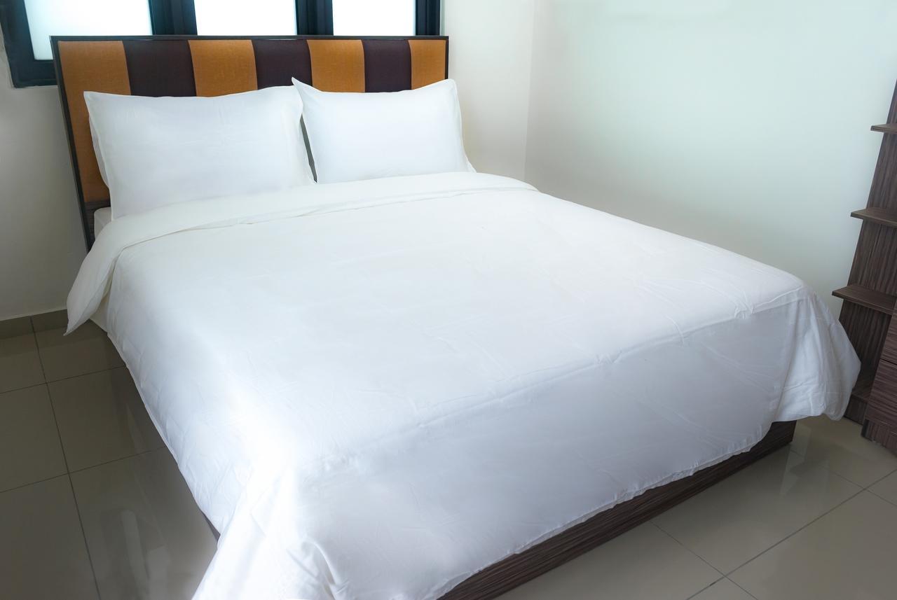 Lazy Traveler'S Suite By D Imperio Homestay George Town Eksteriør bilde